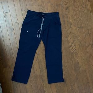 Figs Kade Cargo Medium Petite Scrub Pants